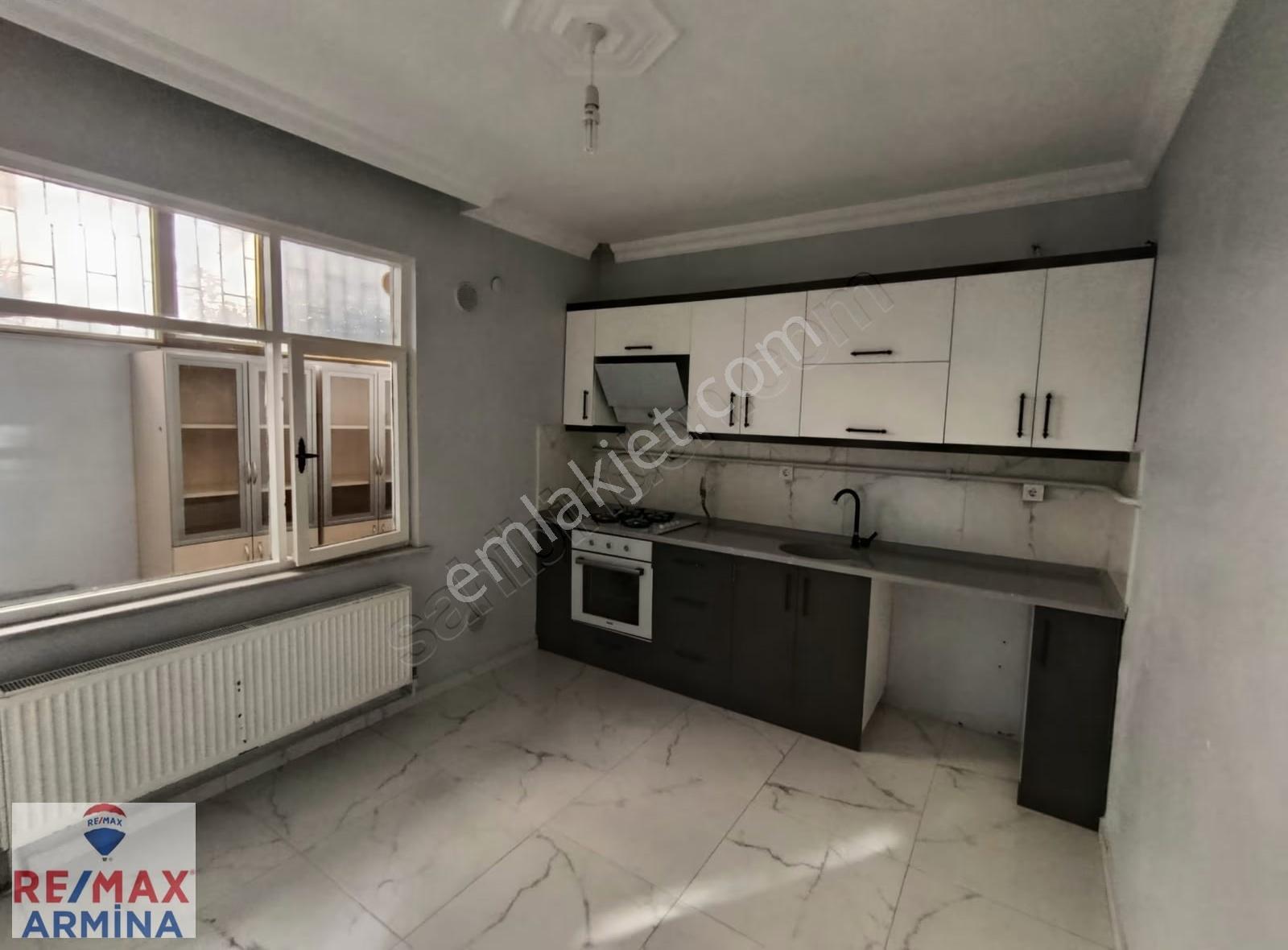 İzmit Gündoğduda Doğa İle İç İçe, Temiz Havalı Aile Apartmanı - Görsel 6
