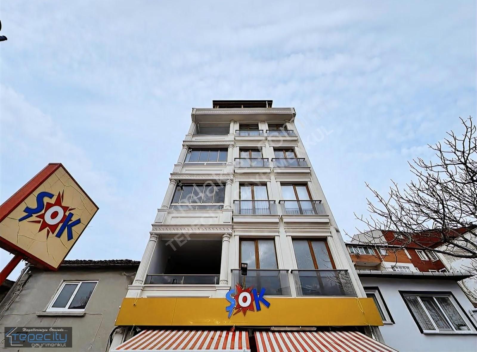 Selimpaşa Merkezde 3+1 Kiralık Lüks Daire