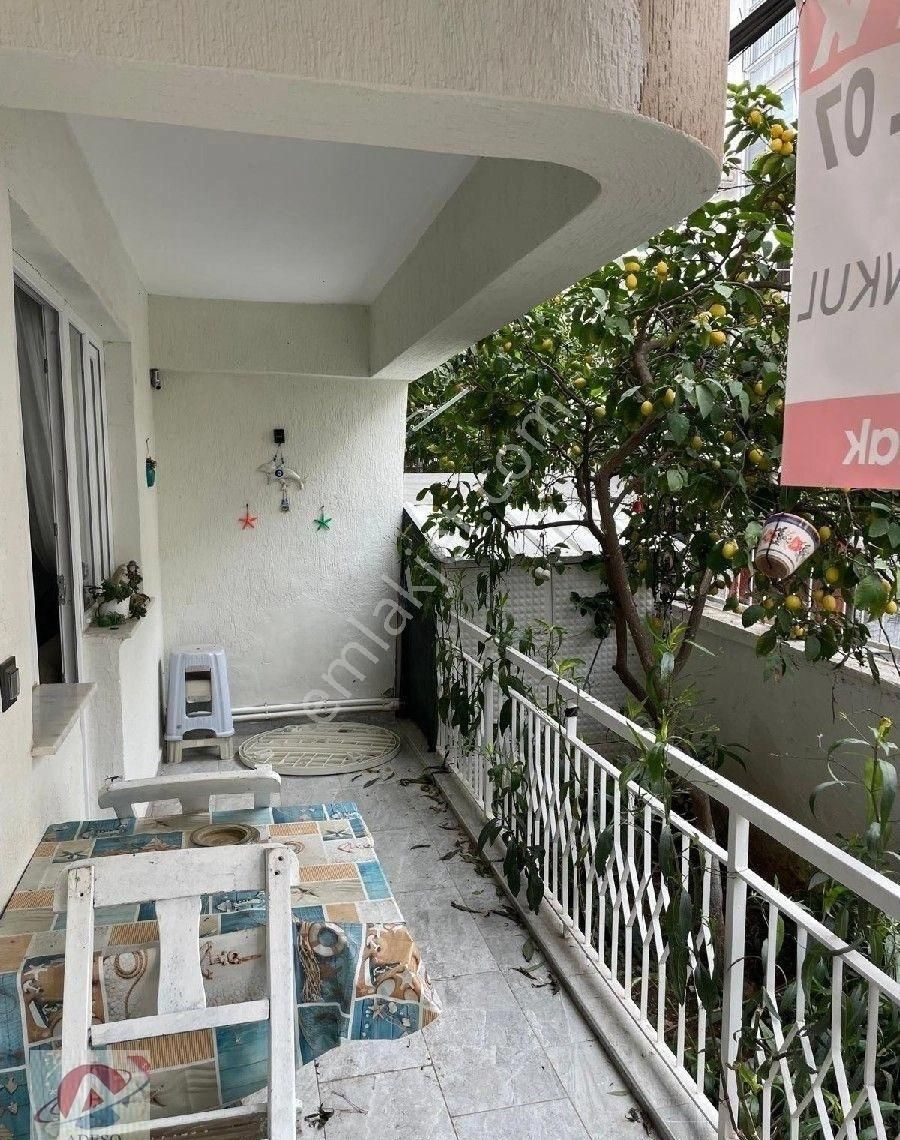 Balçovada 2+1 Ful Yapılı Verandalı Daire - Görsel 8