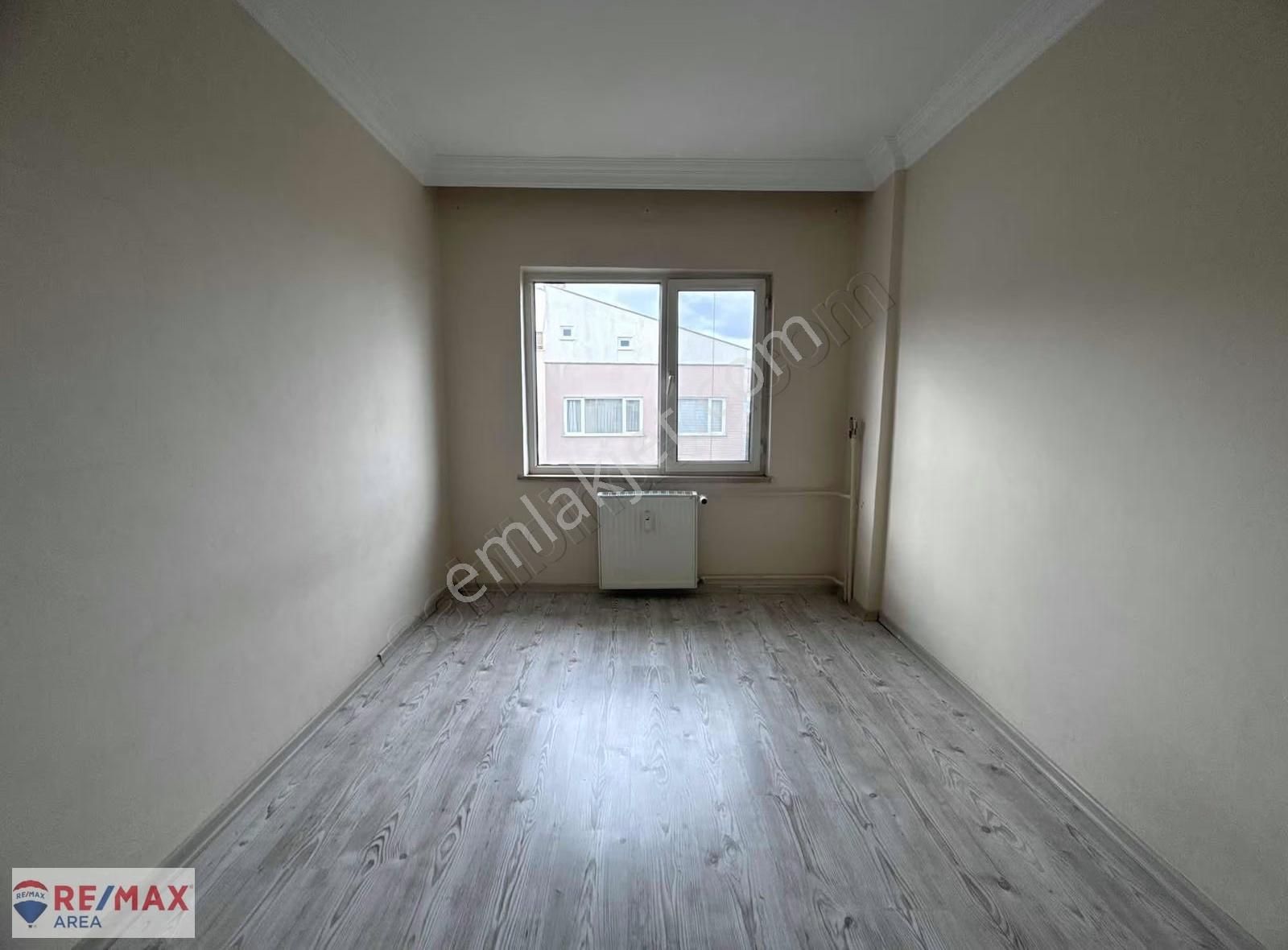 Remax Area Dan Beşevler De Site İçi Satılık 3+1 Manzaralı Daire - Görsel 9