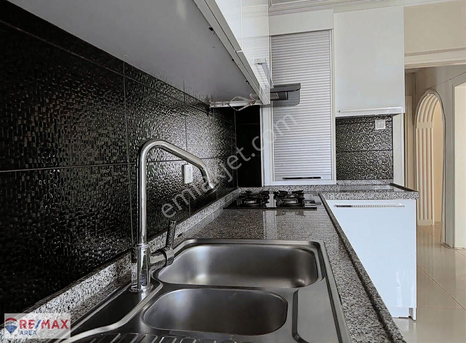 Remax Area Dan Beşevler De Site İçi Satılık 3+1 Manzaralı Daire - Görsel 35