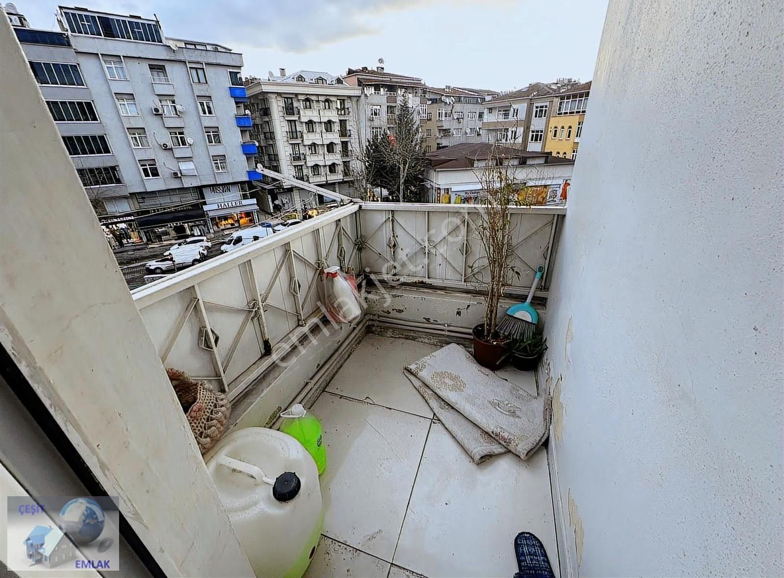 Çeşit Emlak Çetintürk Cad Üstü 3+1 Arakat Satılık Daire - Görsel 9