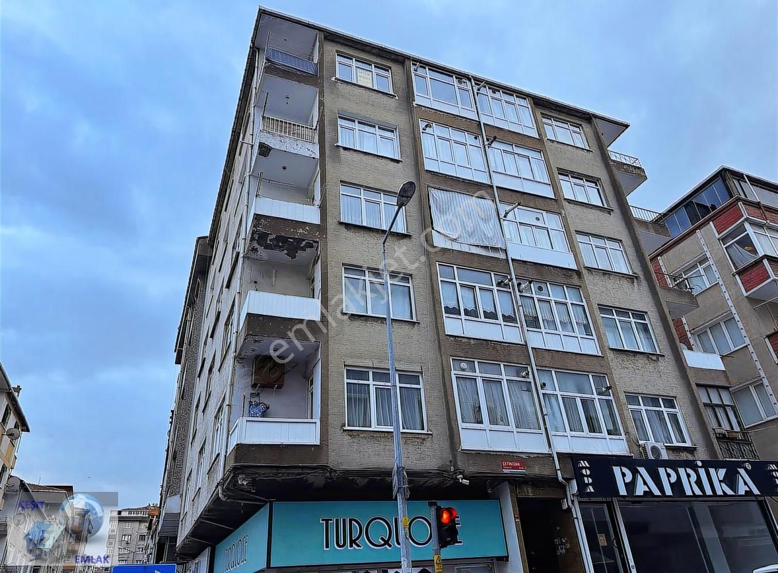 Çeşit Emlak Çetintürk Cad Üstü 3+1 Arakat Satılık Daire - Görsel 8