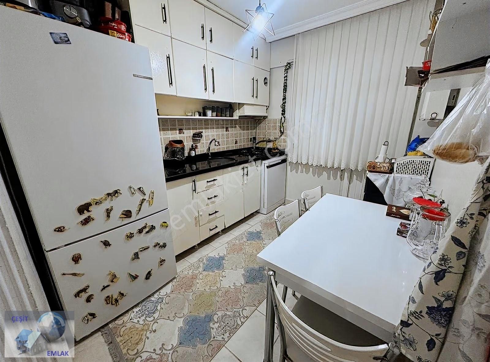 Çeşit Emlak Çetintürk Cad Üstü 3+1 Arakat Satılık Daire