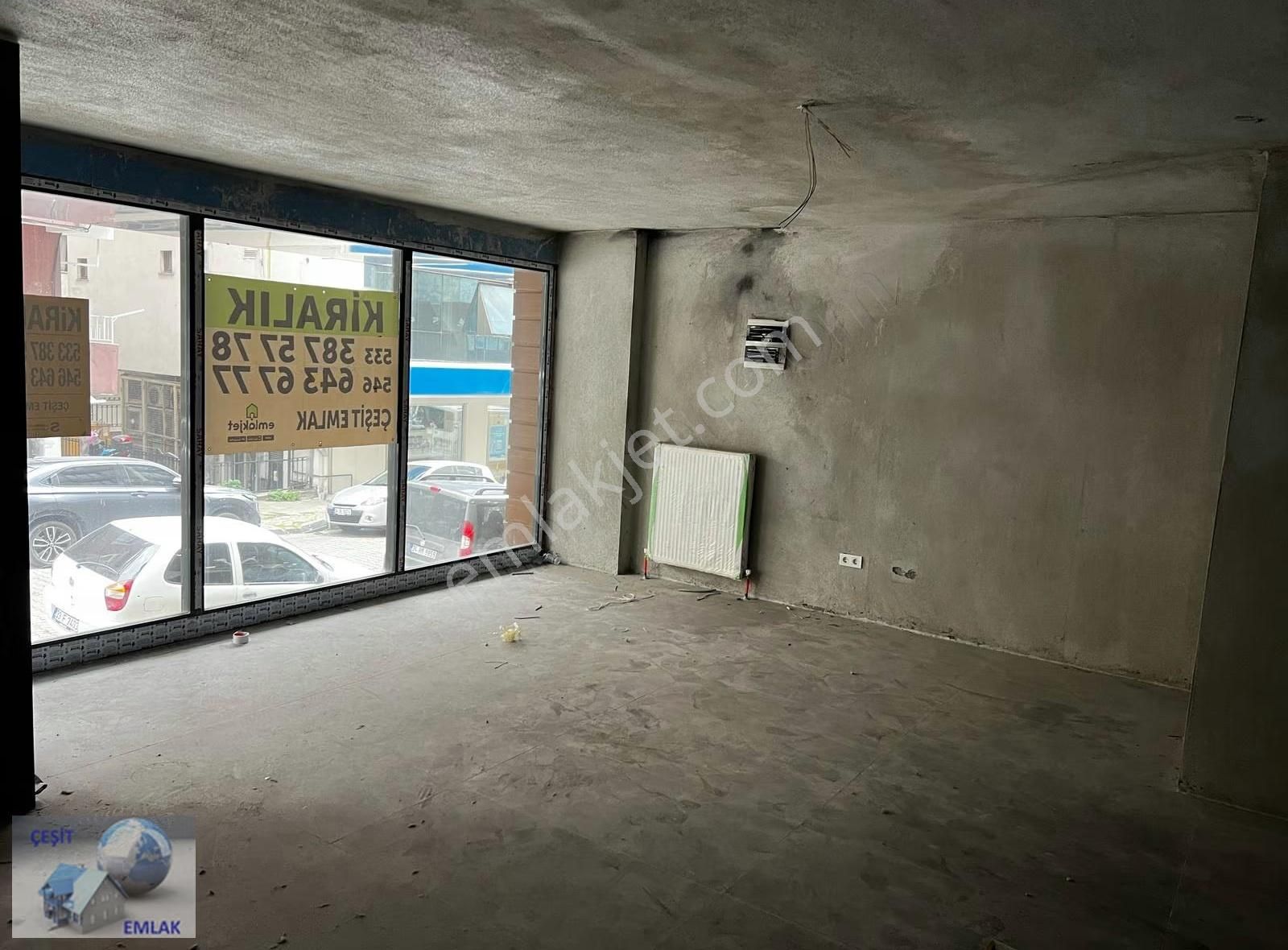 Çeşit Emlak Tekstilin İçinde Yeni Binada 80 M2 Giriş Dükkan - Görsel 3