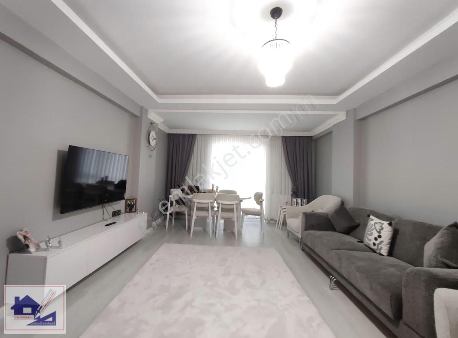 Emlakhan'dan Eren Caddesi'nde Ön Cephe Kullanışlı 4+2 Düblex - Görsel 15