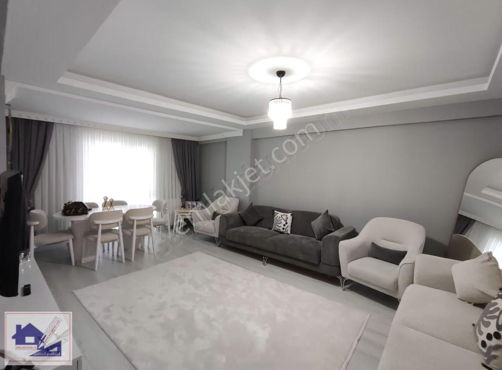 Emlakhan'dan Eren Caddesi'nde Ön Cephe Kullanışlı 4+2 Düblex