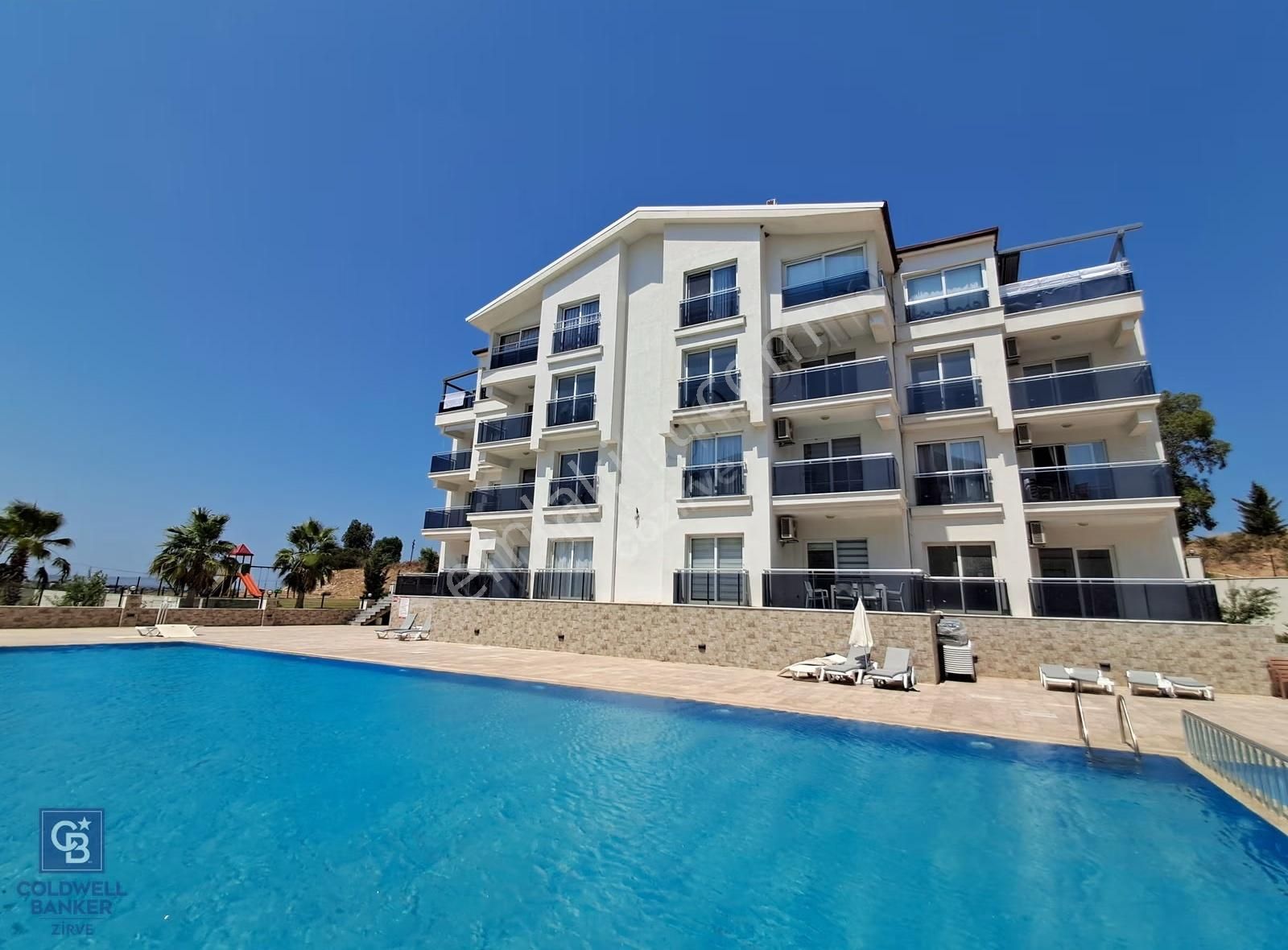 Didim Hisar'da Havuzlu Site İçinde Satılık 1+1 - Görsel 2