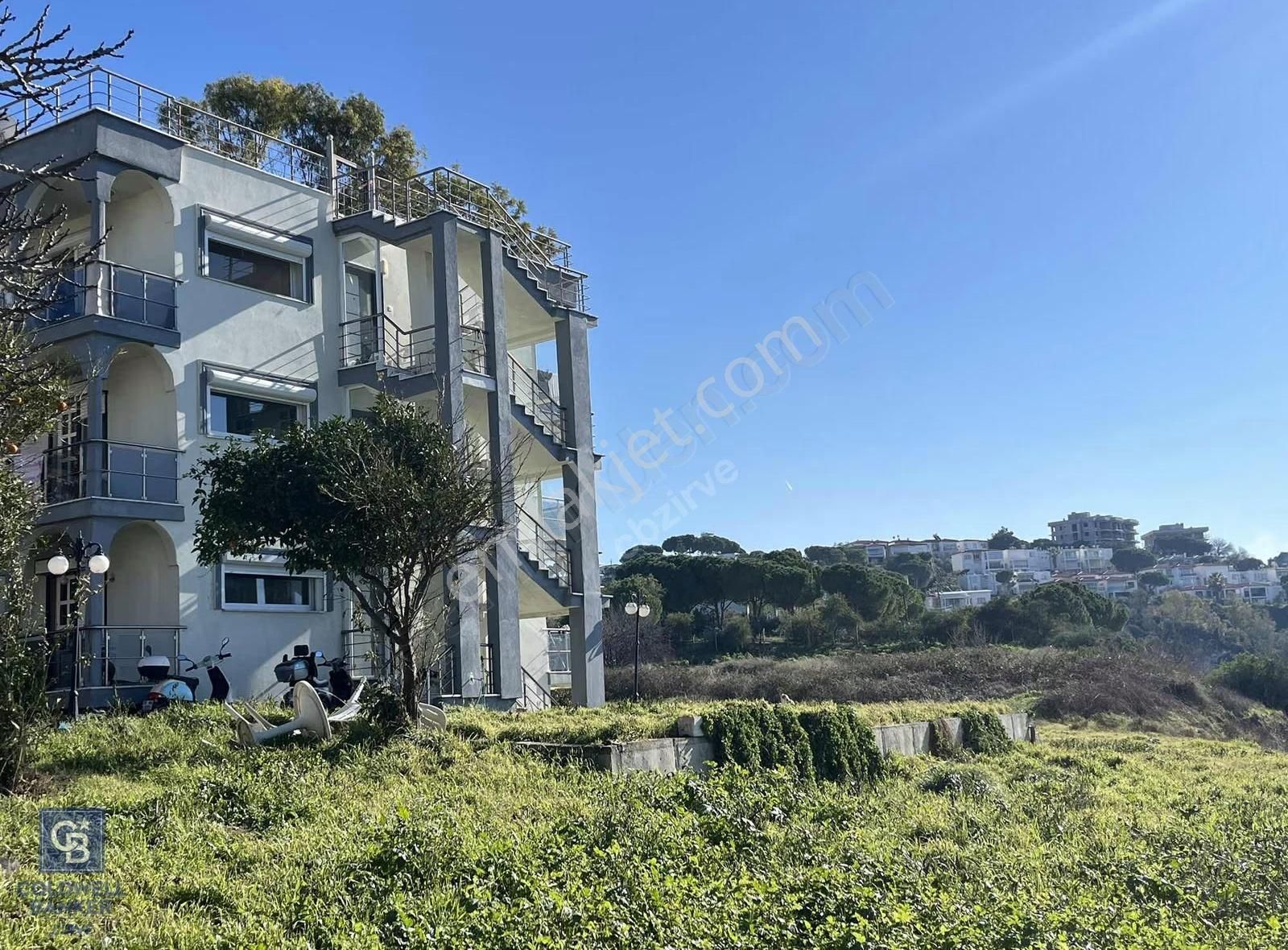 Muhteşem Konumda Denize Sıfır - Görsel 3