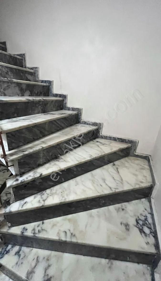 İnanç Emlak'tan S Gazi Esentepe'de Mh Satılık 2+1 Çatı Kattı - Görsel 9