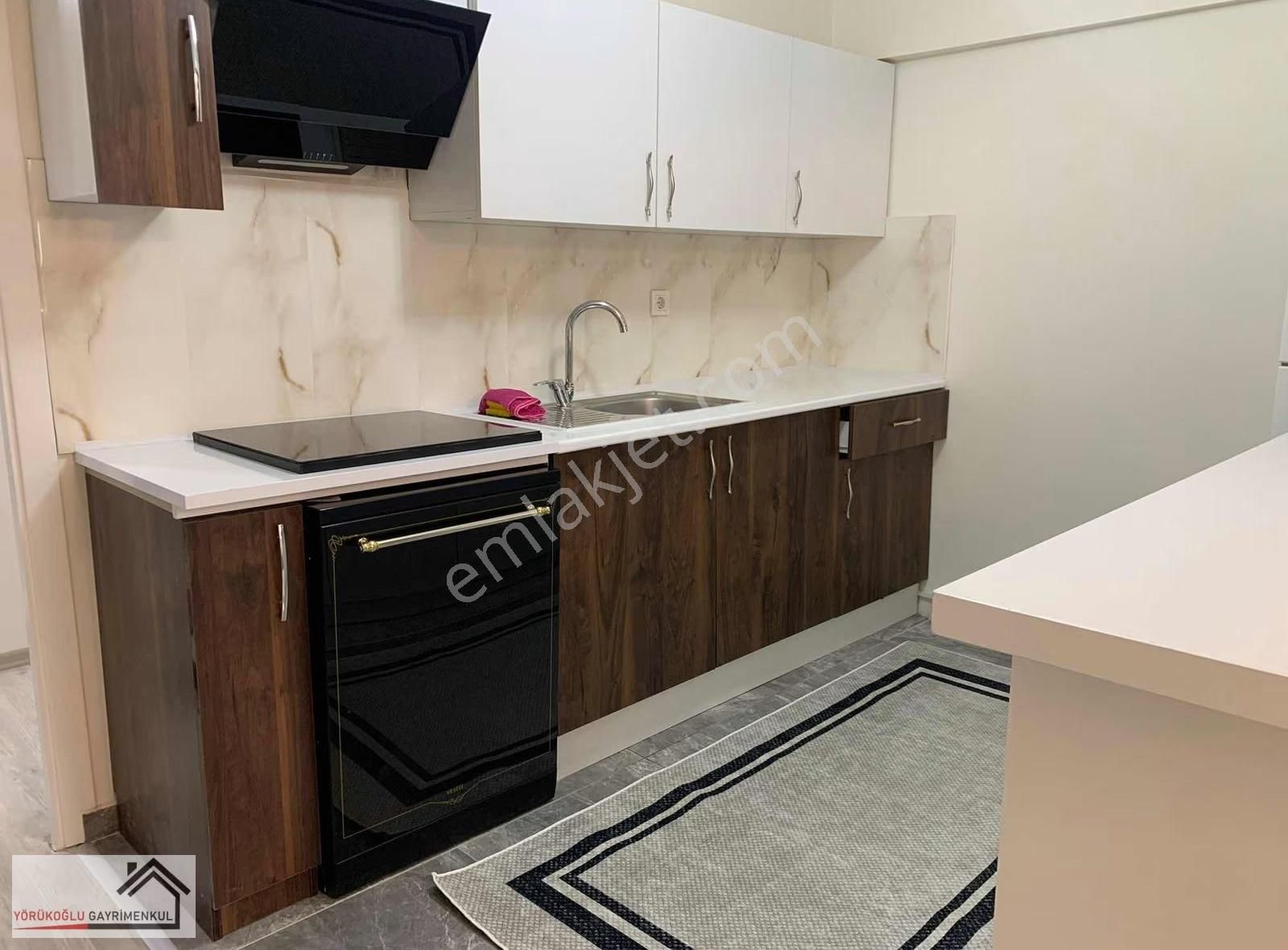 Fethiye Mahallesinde Metroya Yakın 1+1 Eşyalı Satılık Daire - Görsel 13