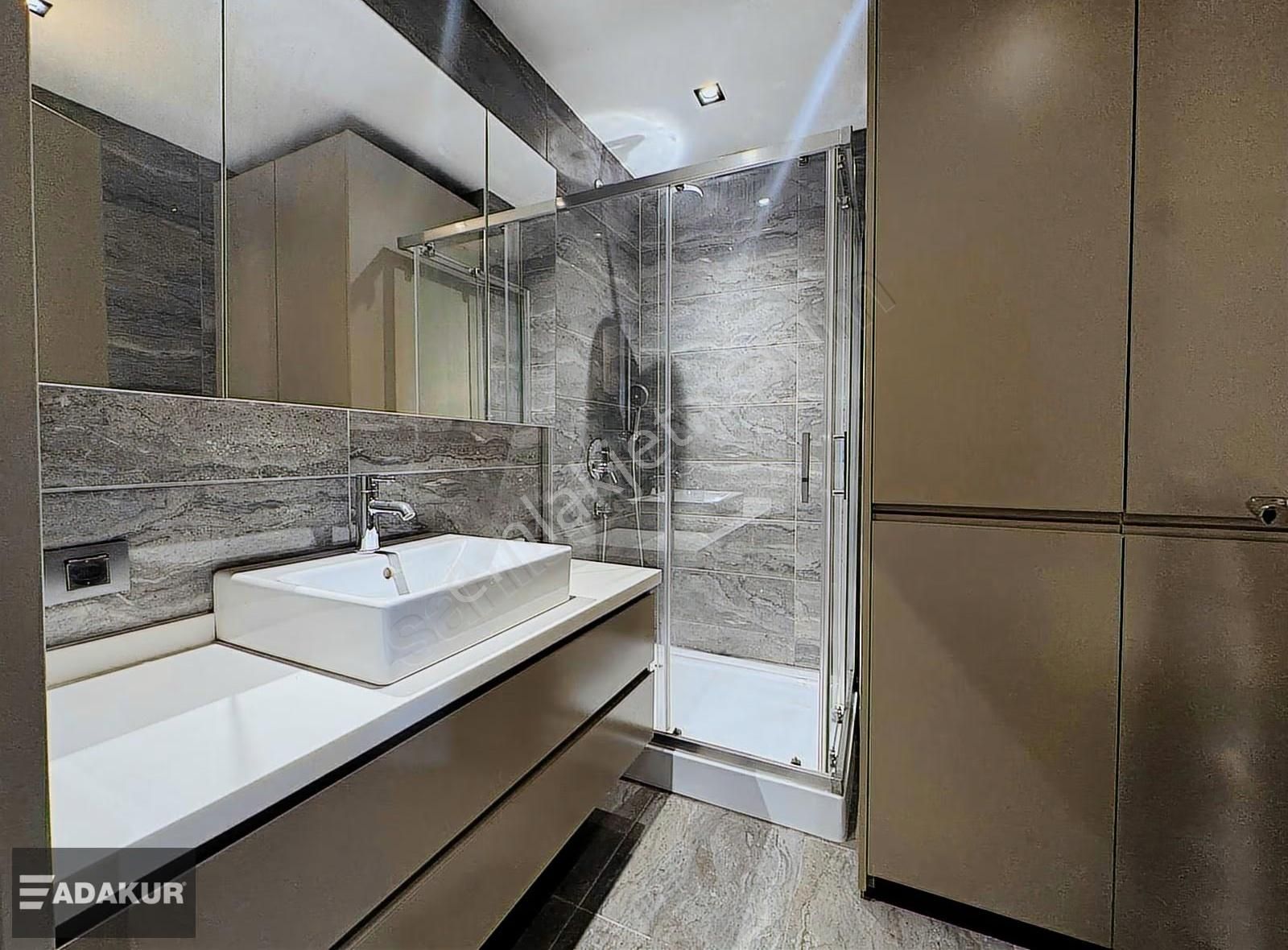 Gül Proje Express'te Satılık Boş Yatırımlık Fırsat Daire - Görsel 2