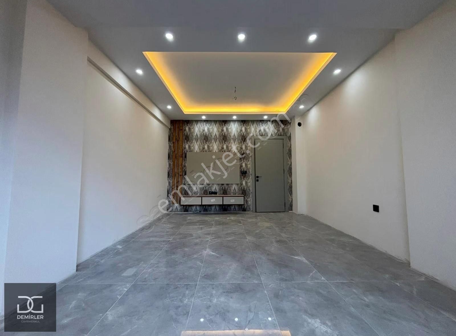 Demirler'den Karahasanlı'da Havuzlu K.otoparklı 2+1 Lüks Daire - Görsel 13
