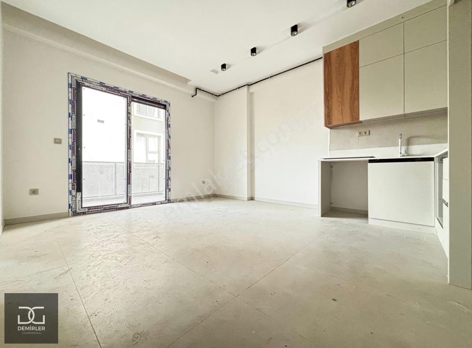 Demirler'den Karahasanlı'da Hastaneye Yakın 1+1 Satılık Apart - Görsel 10