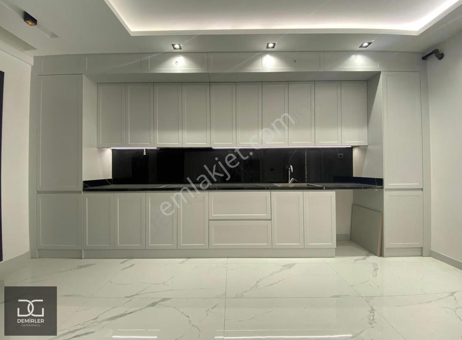 Demirler'den Selçuk Bey Mahallesine 3+1 Satılık Daire - Görsel 19