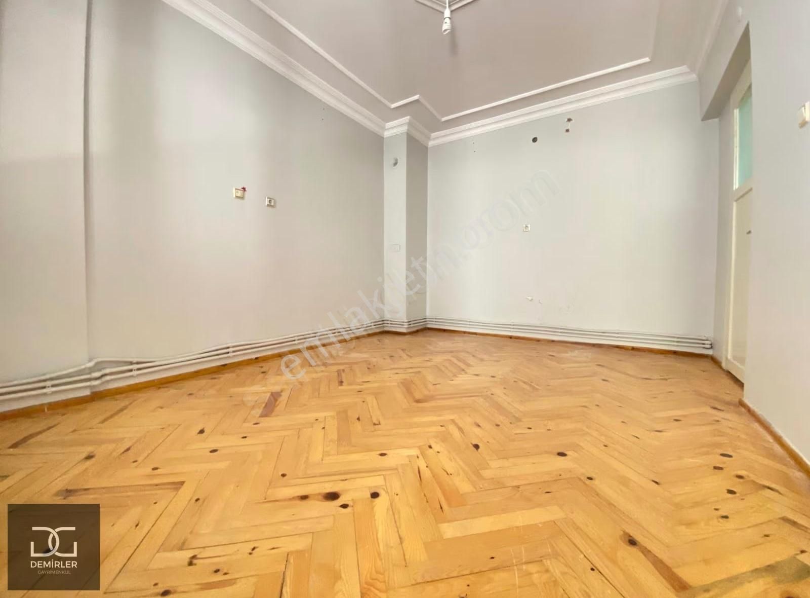 Demirler'den Çamlığın En Gözde Konumunda Satılık 3+1 - Görsel 3