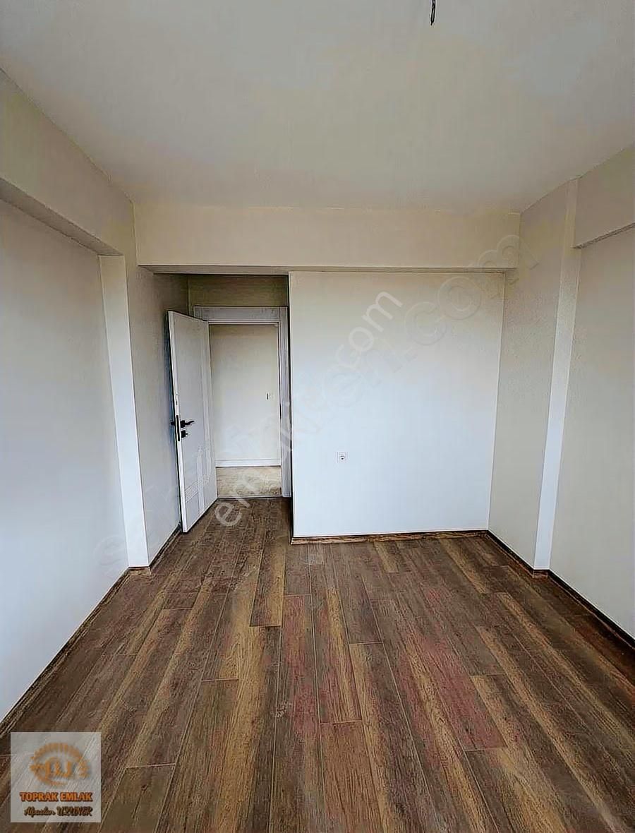 Şentepe Mah ( Sağ Taraf ) Satılık Lüx 3+1 Fırsat Daire !!! - Görsel 23