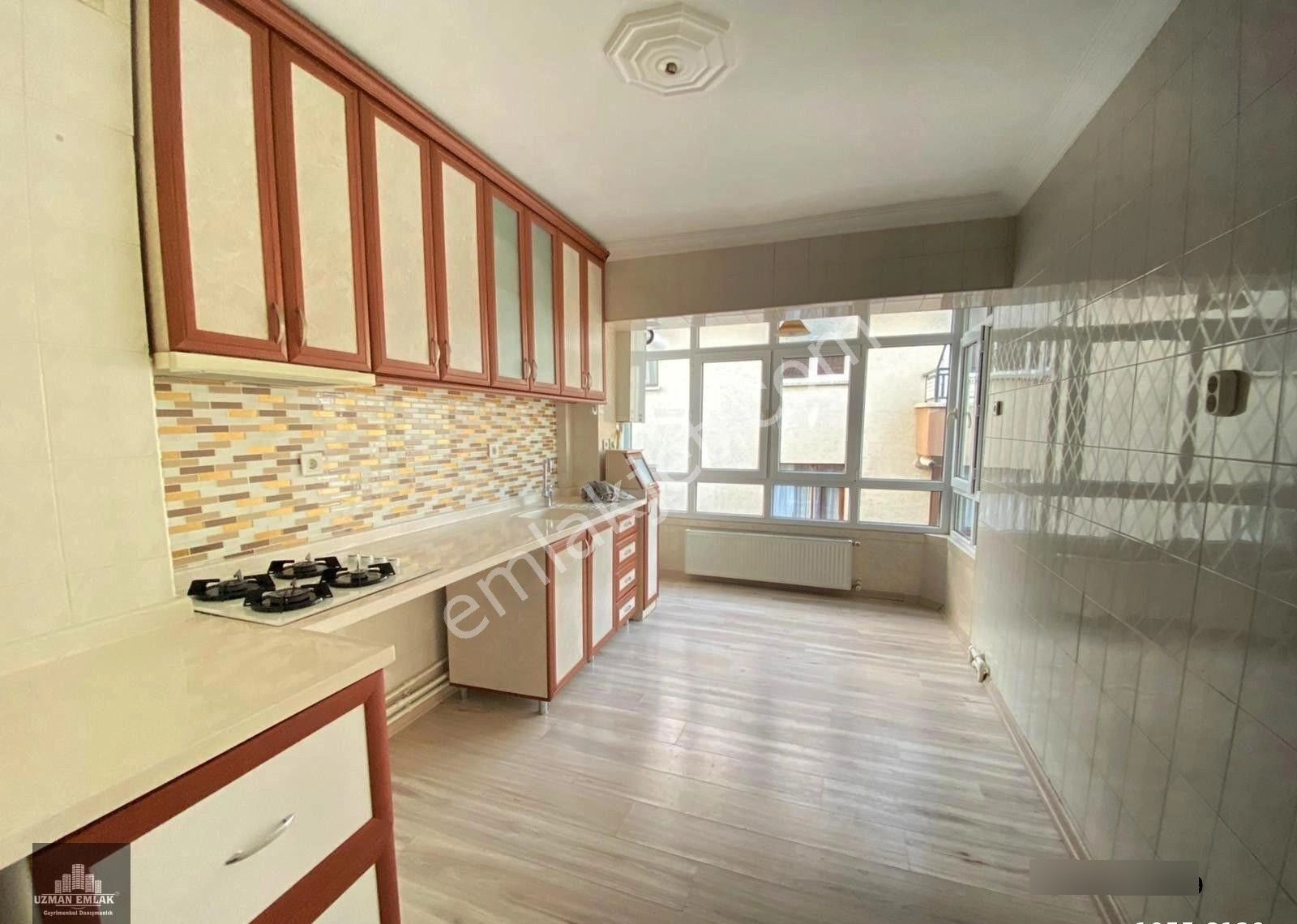 Uzman Emlak'dan İncirli Mh'de Cadde Üzerinde Isı Yalıtımlı Katta Bağımsız Yapılı 3+1 Daire - Görsel 15