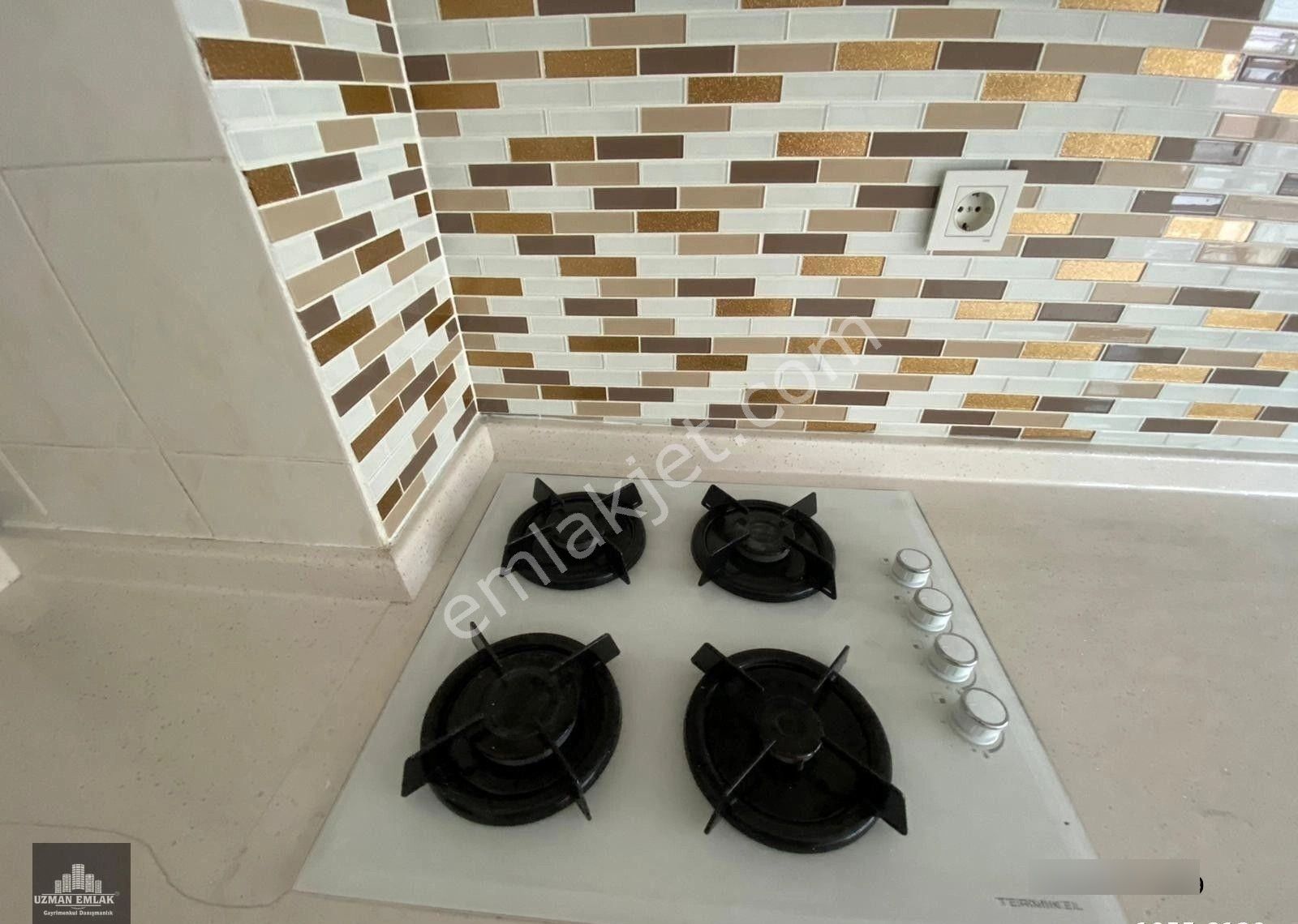 Uzman Emlak'dan İncirli Mh'de Cadde Üzerinde Isı Yalıtımlı Katta Bağımsız Yapılı 3+1 Daire - Görsel 16