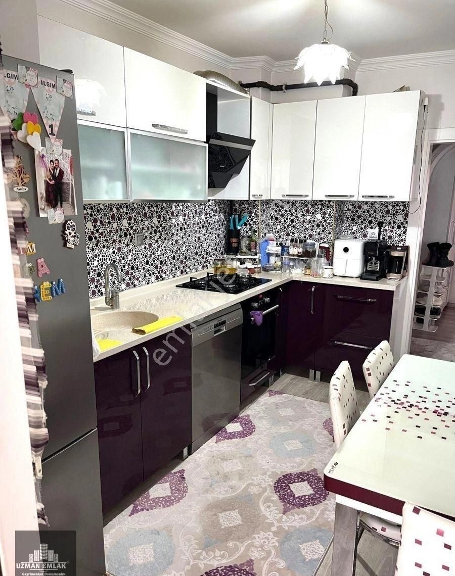 Uzman Emlak Ofisinden Yavuz Selim Mahallesi Sahil Kent Sitesi'nde Geniş 2+1 Daire - Görsel 2