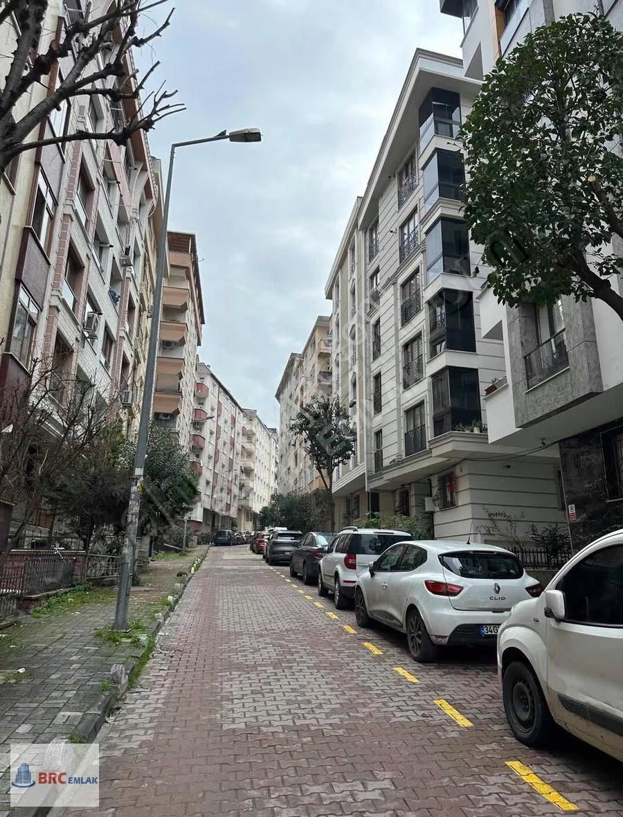 Bahçelievler Siyavuşpaşa'da Satılık 3+1, 96m² Bakımlı Daire - Görsel 11