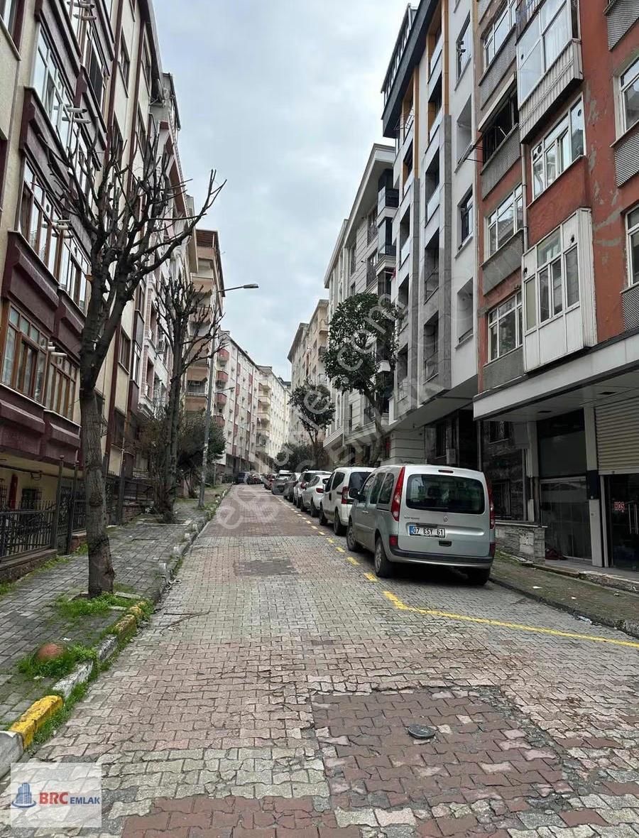 Bahçelievler Siyavuşpaşa'da Satılık 3+1, 96m² Bakımlı Daire - Görsel 22