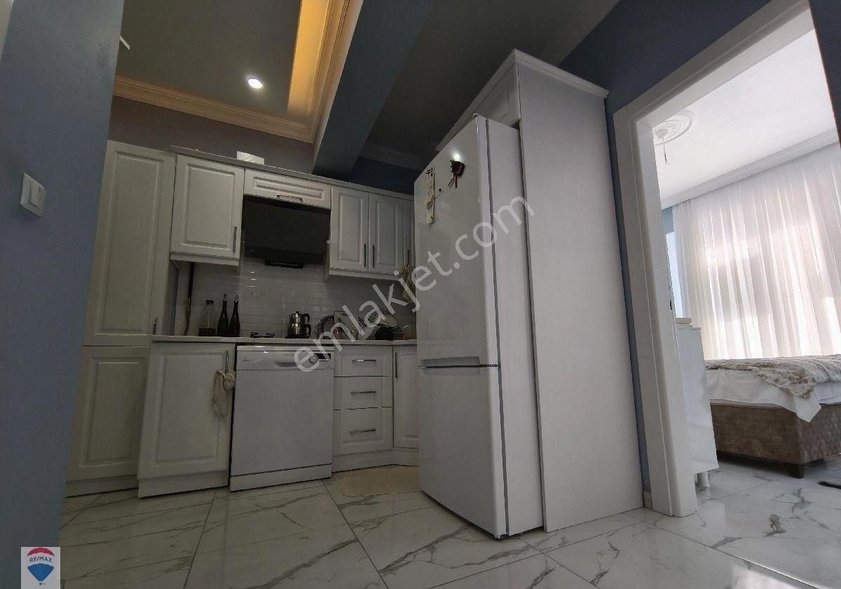 Re/max Cemil Demirli'den Harika Sitede 2+1 - Görsel 13