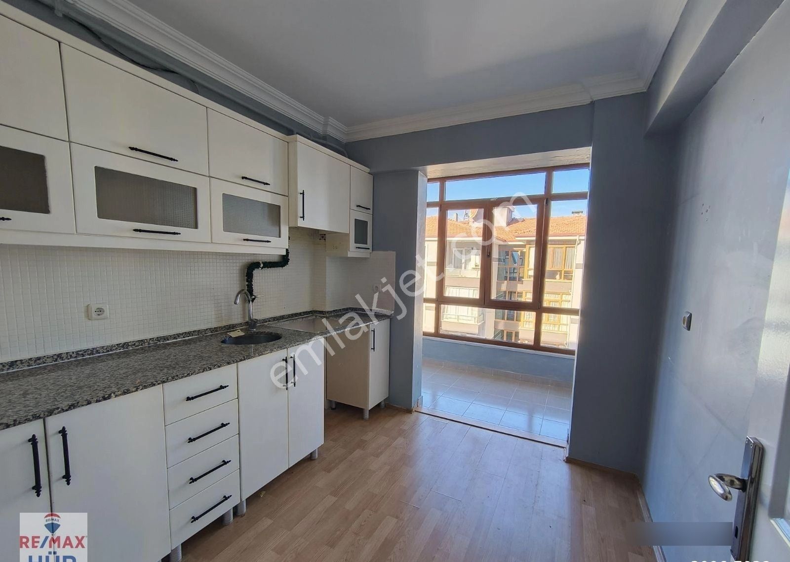 Remax-hür Fatma Yıldız Dan Korucuk Merkezde Kiralık 2+1 Daire - Görsel 8