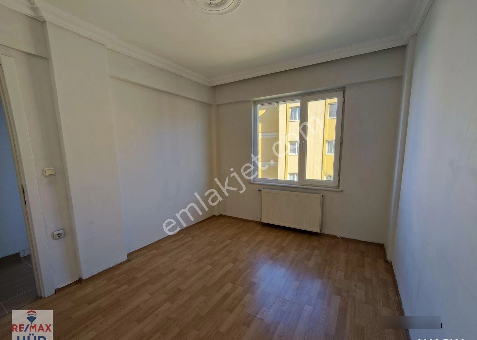 Remax-hür Fatma Yıldız Dan Korucuk Merkezde Kiralık 2+1 Daire - Görsel 2