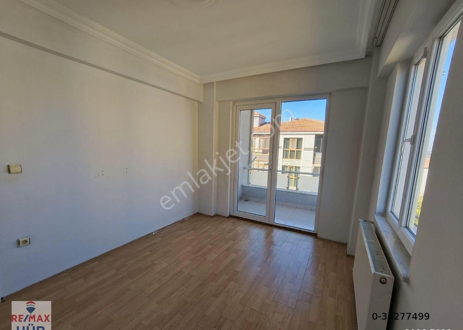 Remax-hür Fatma Yıldız Dan Korucuk Merkezde Kiralık 2+1 Daire - Görsel 16