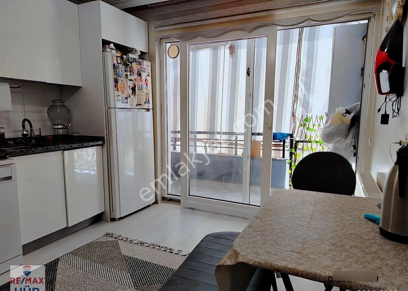 Adapazarı Maltepe De Satılık 3+1 Daire Remax-hür Fatma Yıldız - Görsel 25