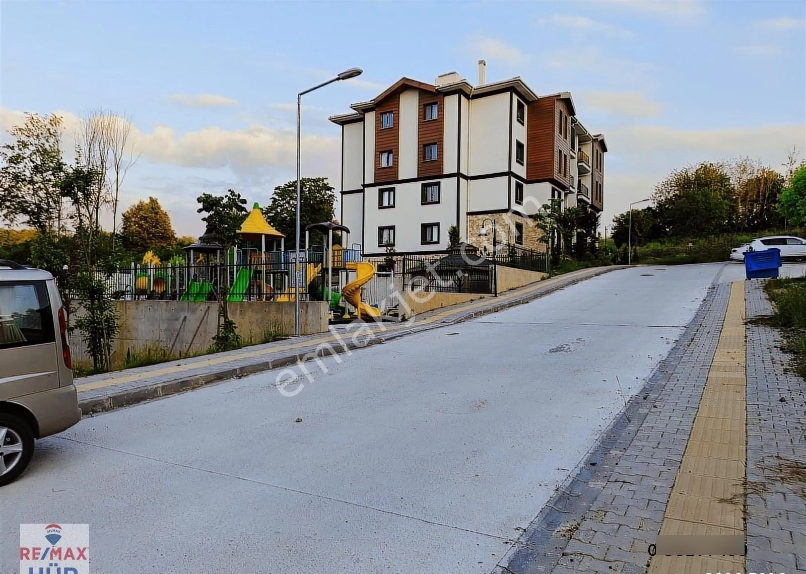 Remax-hür Fatma Yıldız Dan Alandüzü Toki De Satılık 2+1 Ara Kat - Görsel 27