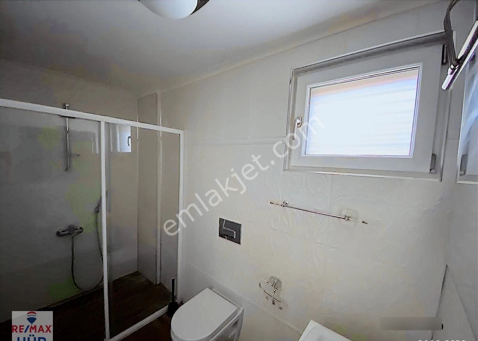 Kuvars Sitesinde Satılık Lüks Villa - Görsel 9