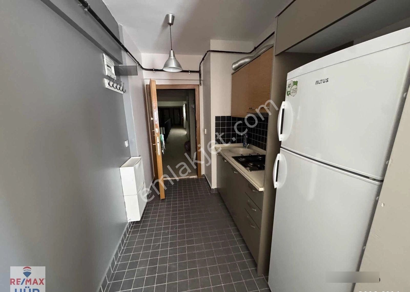 Serdivan Ünigarden Sitesinde 1+1 Kiralık Eşyalı Daire - Görsel 21