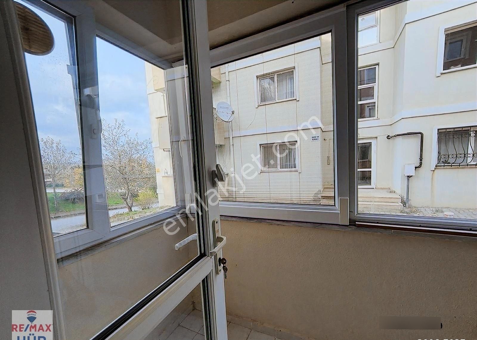 Remax-hür Fatma Yıldız Dan Karaman Da Satılık 3+1 Daire - Görsel 11