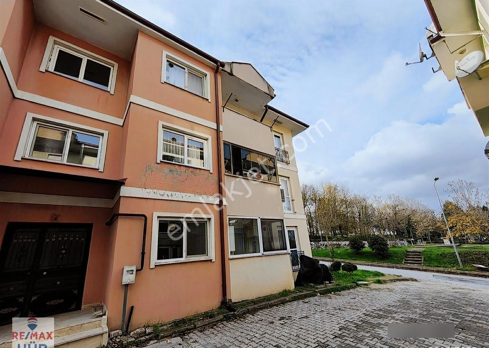 Remax-hür Fatma Yıldız Dan Karaman Da Satılık 3+1 Daire - Görsel 21