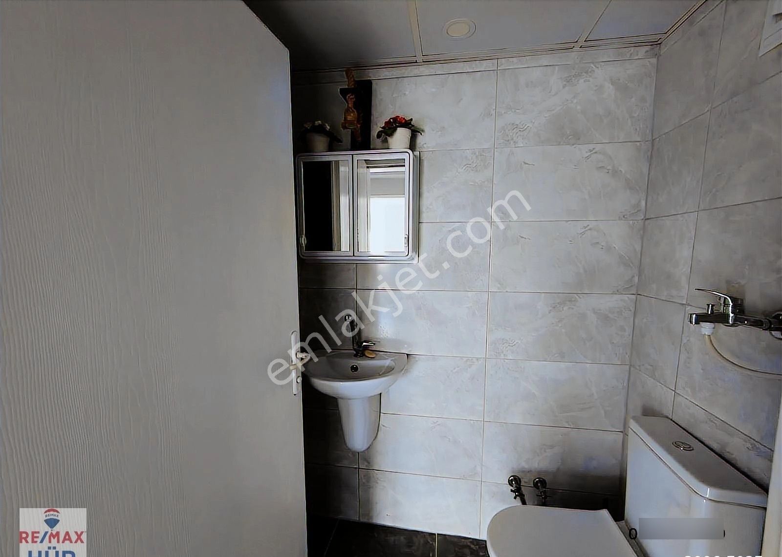 Remax-hür Fatma Yıldız Dan Karaman Da Satılık 3+1 Daire - Görsel 30