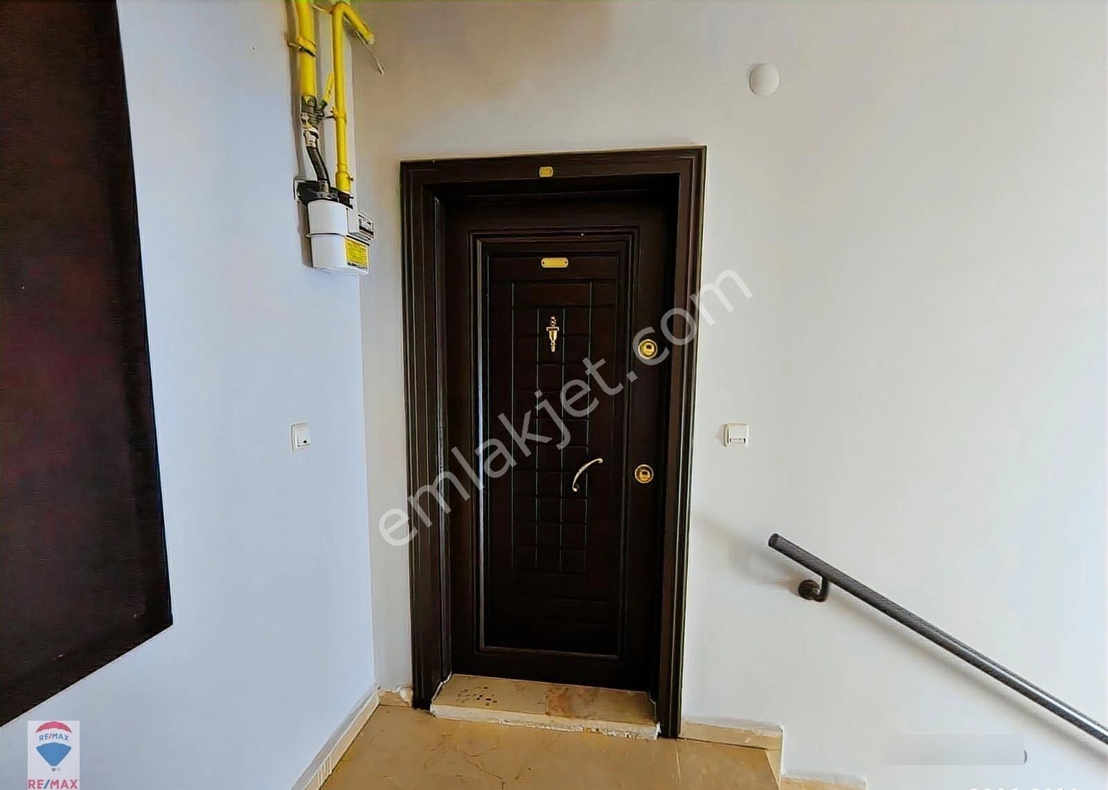 Remax Hür Fatma Yıldız Dan Korucuk Merkezde Kiralık 3+1 - Görsel 22