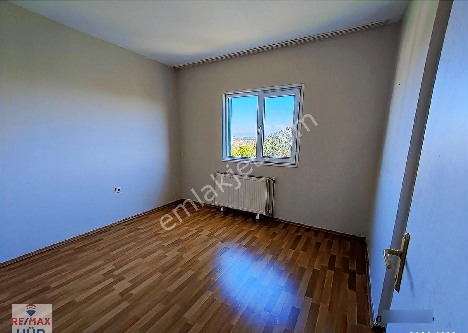 Remax Hür Fatma Yıldız Dan Korucuk Merkezde Kiralık 3+1 - Görsel 26