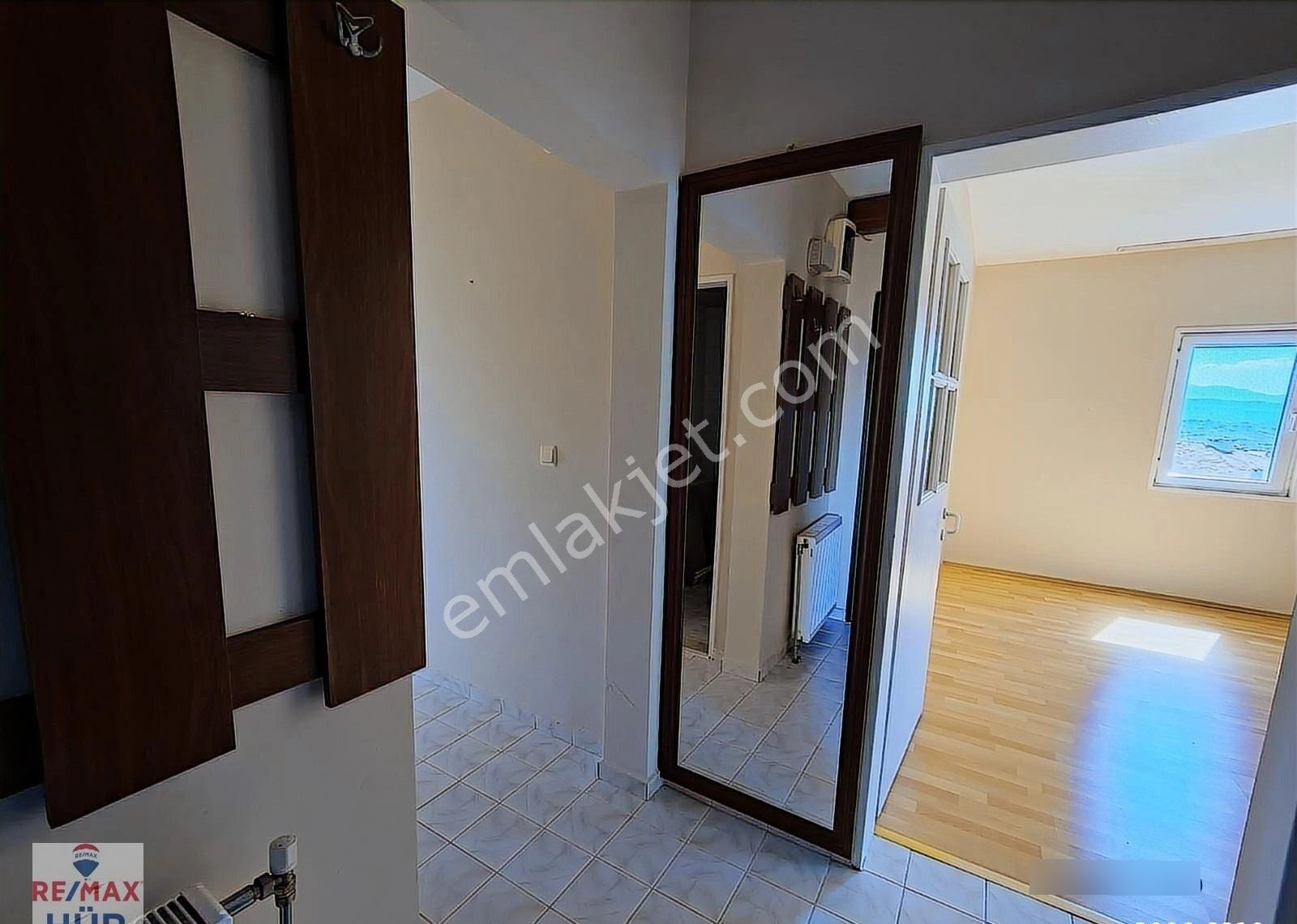 Remax Hür Fatma Yıldız Dan Korucuk Merkezde Kiralık 3+1 - Görsel 25