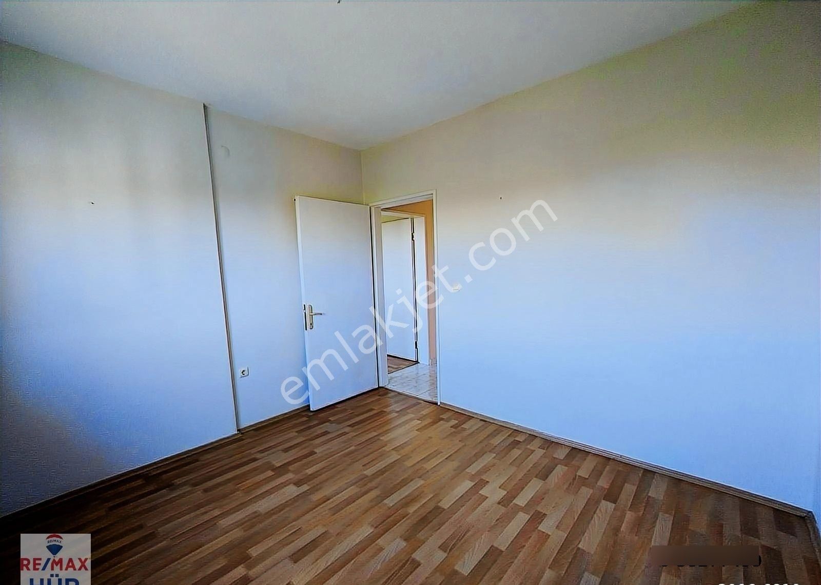 Remax Hür Fatma Yıldız Dan Korucuk Merkezde Kiralık 3+1 - Görsel 43