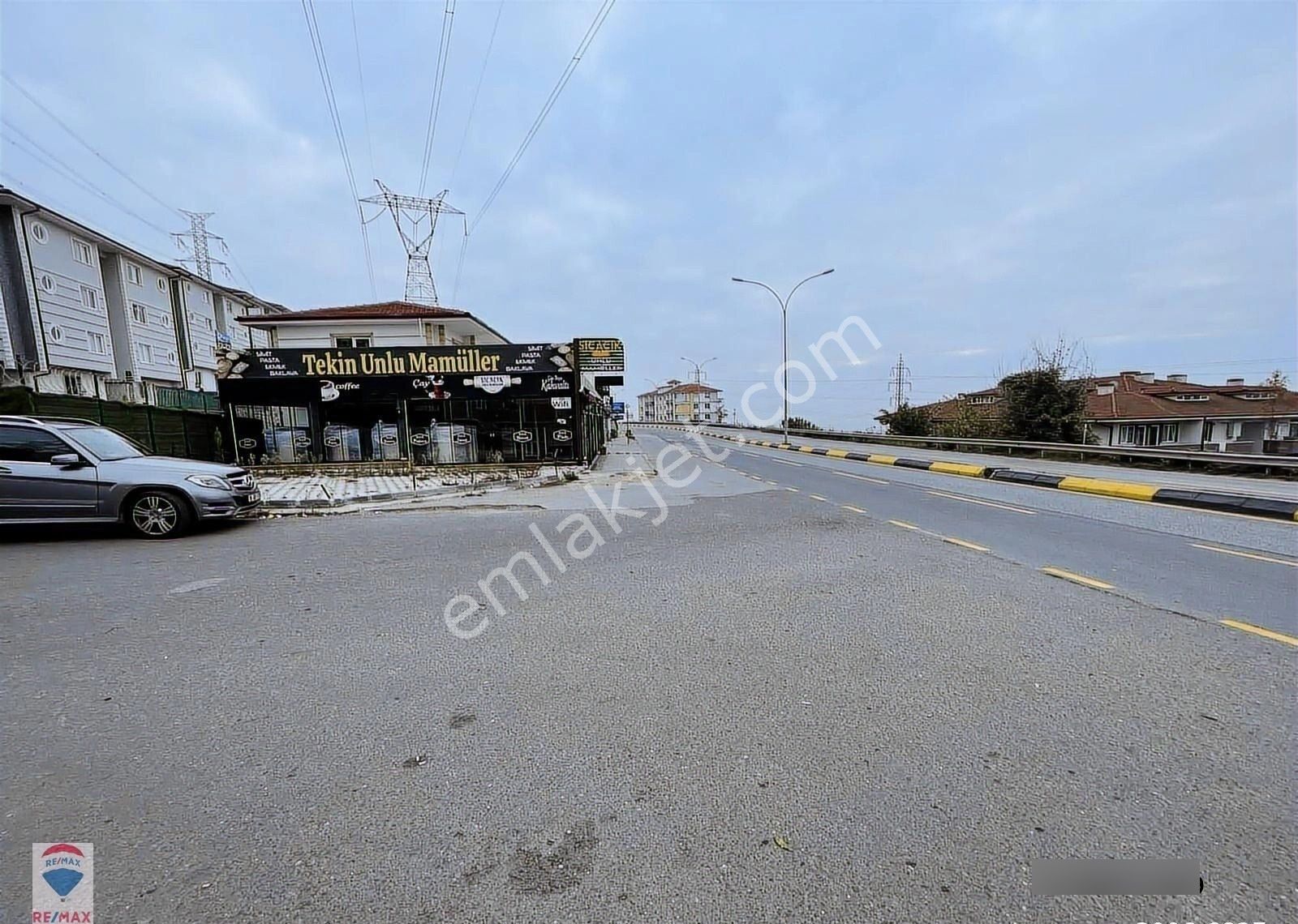 Serdivan Kemalpaşa Mahallesi Eşyalı Satılık 2+1 Apart Daire - Görsel 35