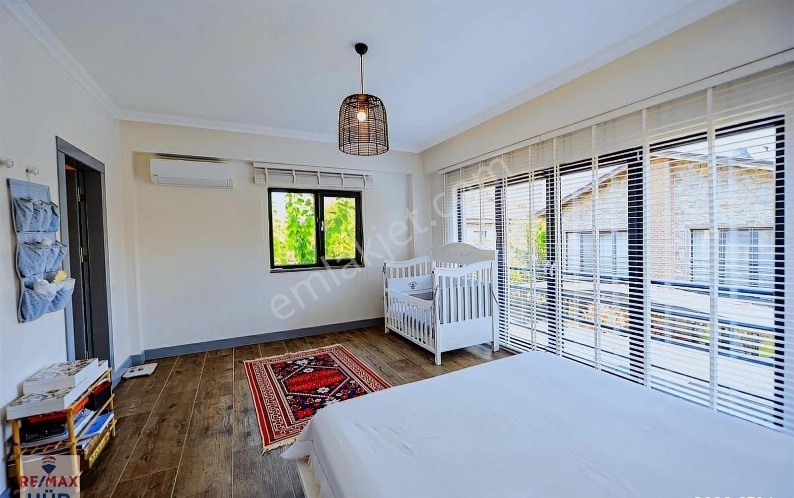 Remax Gamze Topçu'dan Kırkpınar'da Site İçerisinde Lüks Villa - Görsel 16