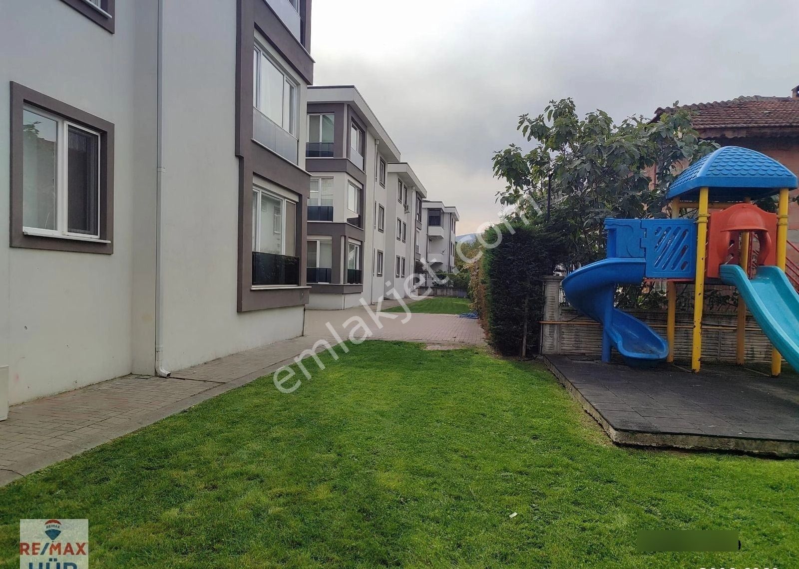 Remaxhür Esra Zurnacıdan Serdivan Köprübaşı Mah.satılık 3+1daire - Görsel 4
