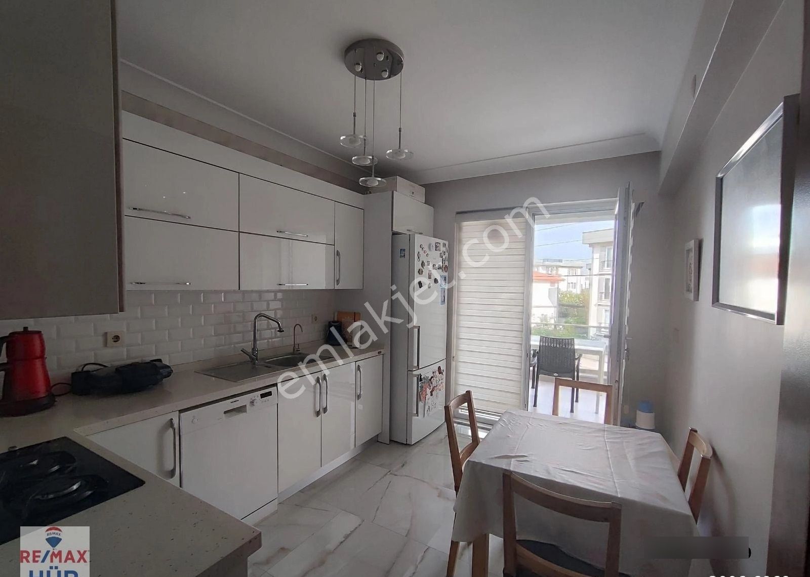 Remaxhür Esra Zurnacıdan Serdivan Köprübaşı Mah.satılık 3+1daire - Görsel 15