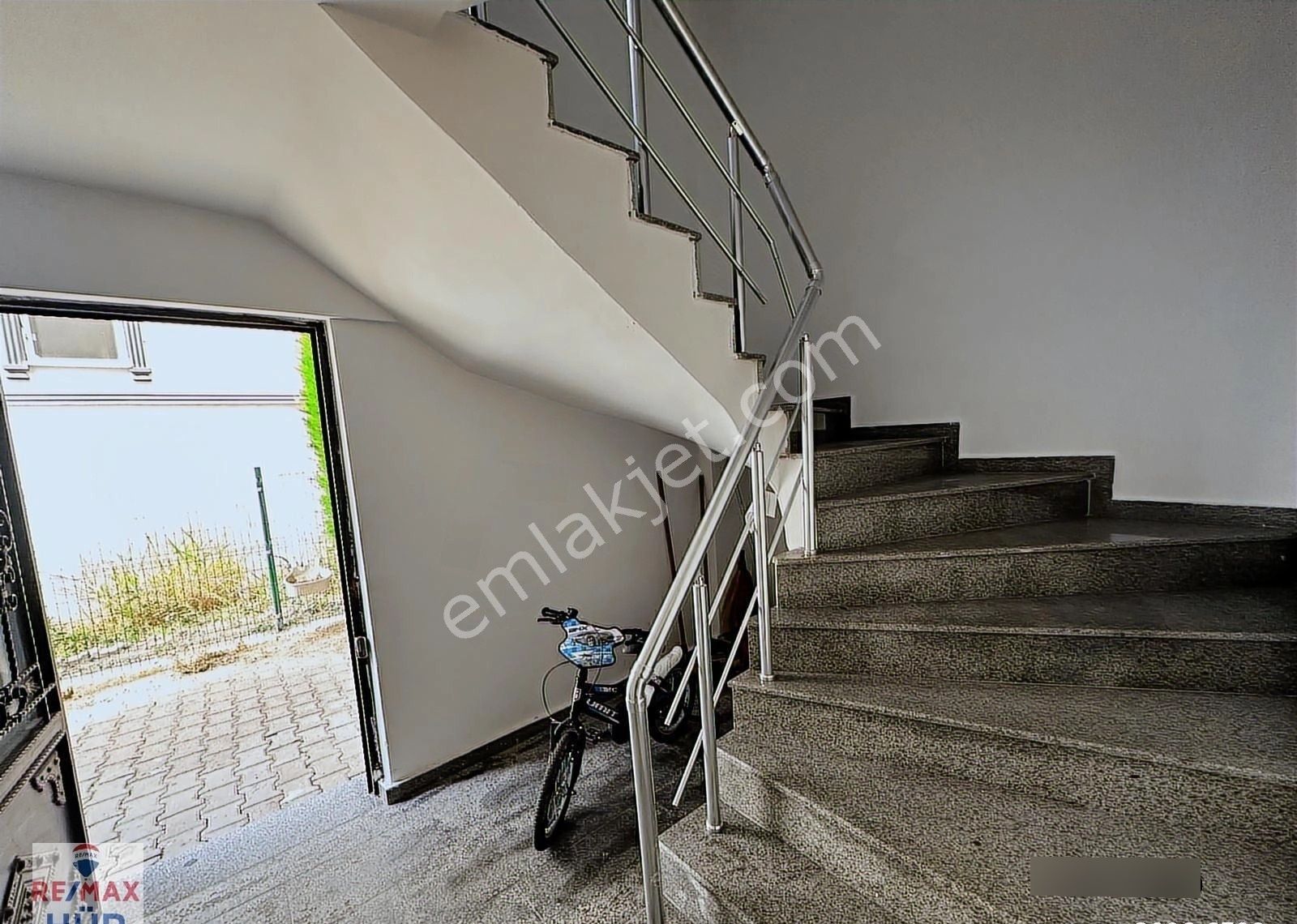 Tekeler Kiralık Ekonomik Daire 3+1 Zemin Kat (bahçeli) - Görsel 25