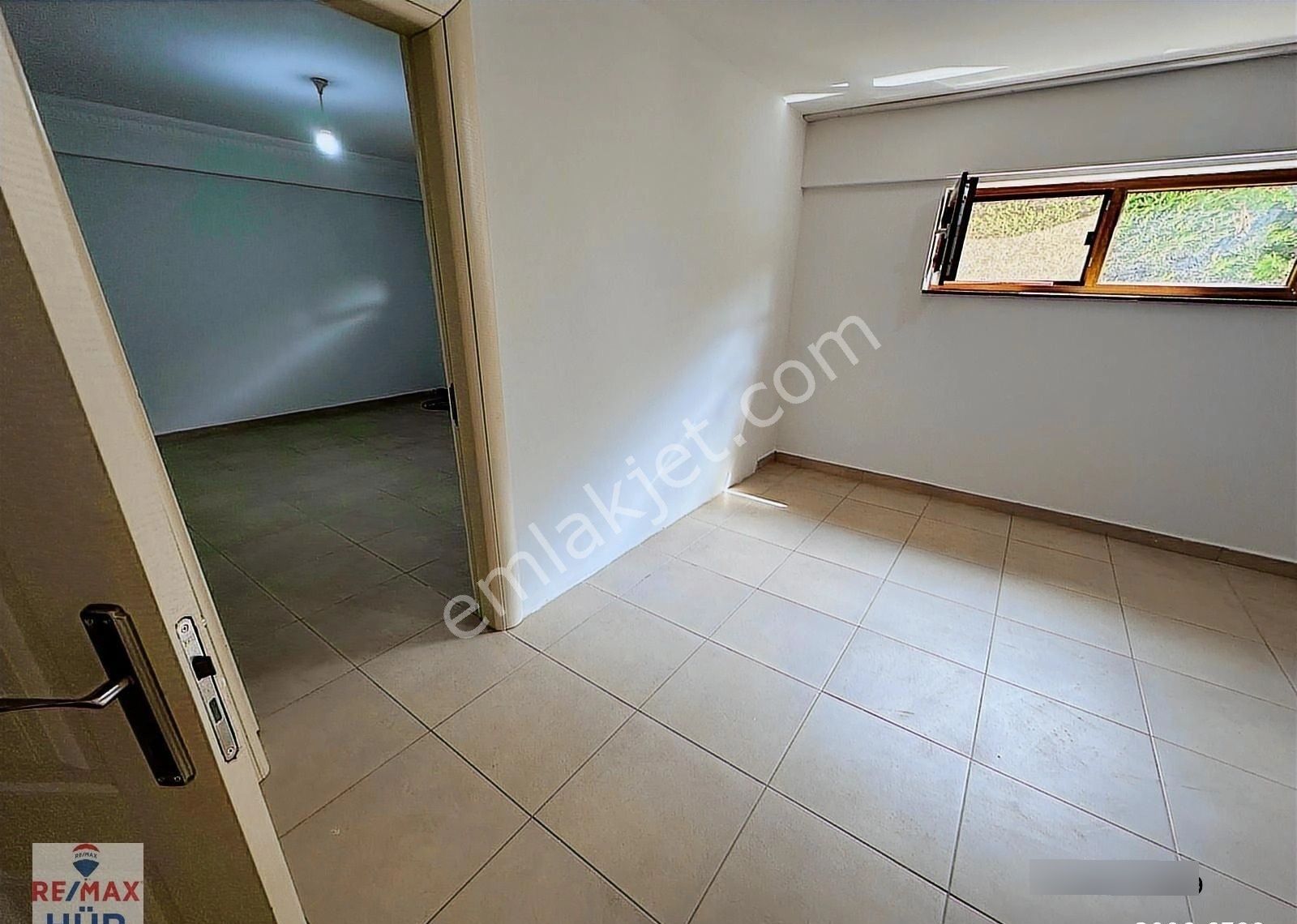 Tekeler Kiralık Ekonomik Daire 3+1 Zemin Kat (bahçeli) - Görsel 20