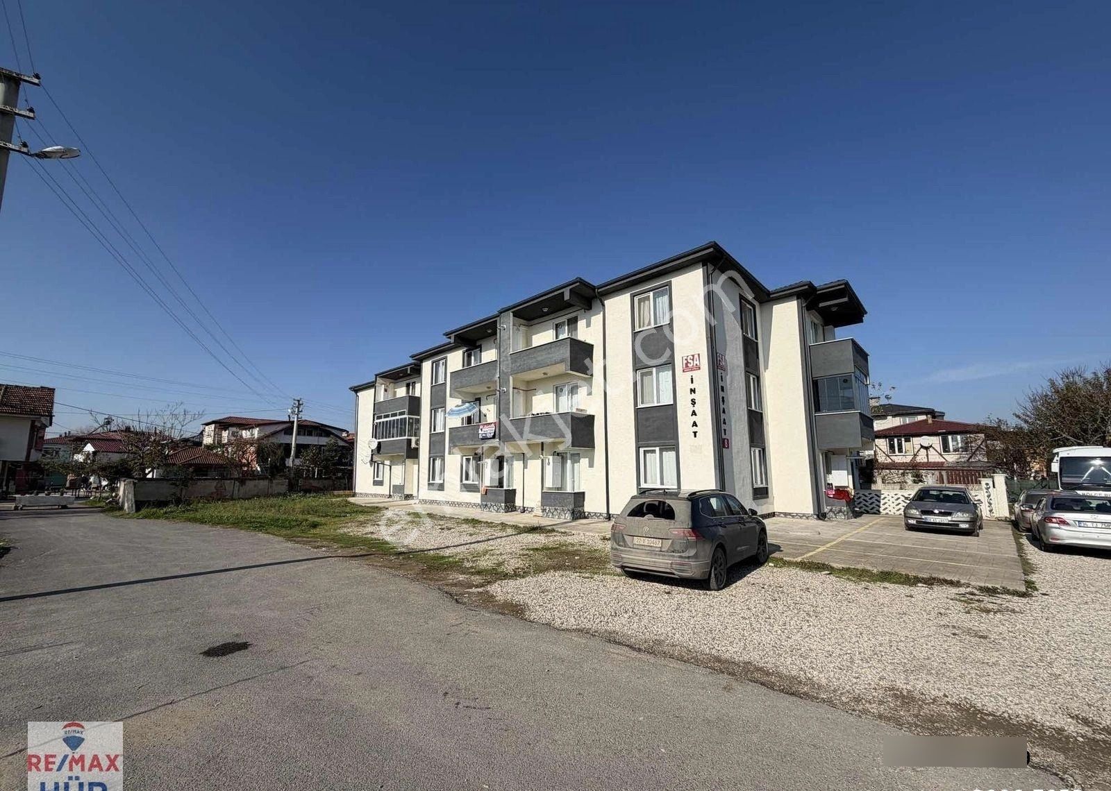 Remax Hür Emrah Tosun"dan Akyazıda Satılık Daire - Görsel 6