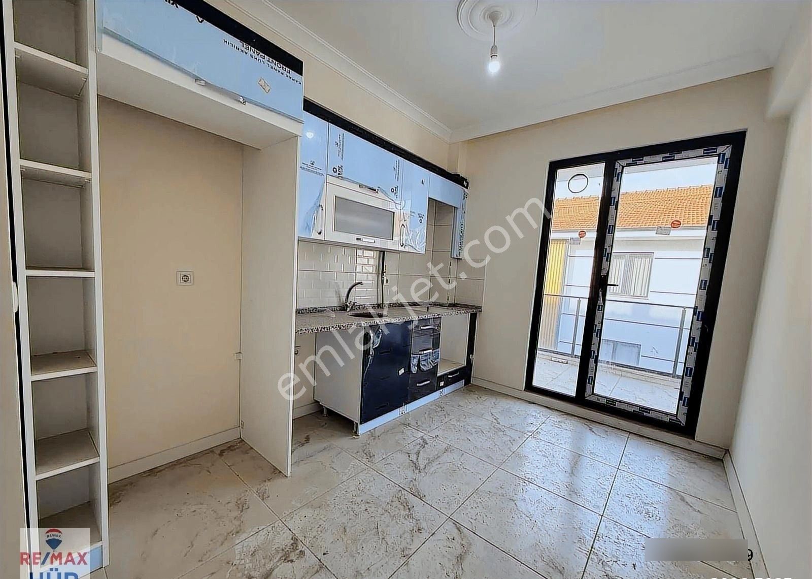 Remax Hür Arifiye Fatih Satılık 2+1 100m2 Sıfır Daire - Görsel 4