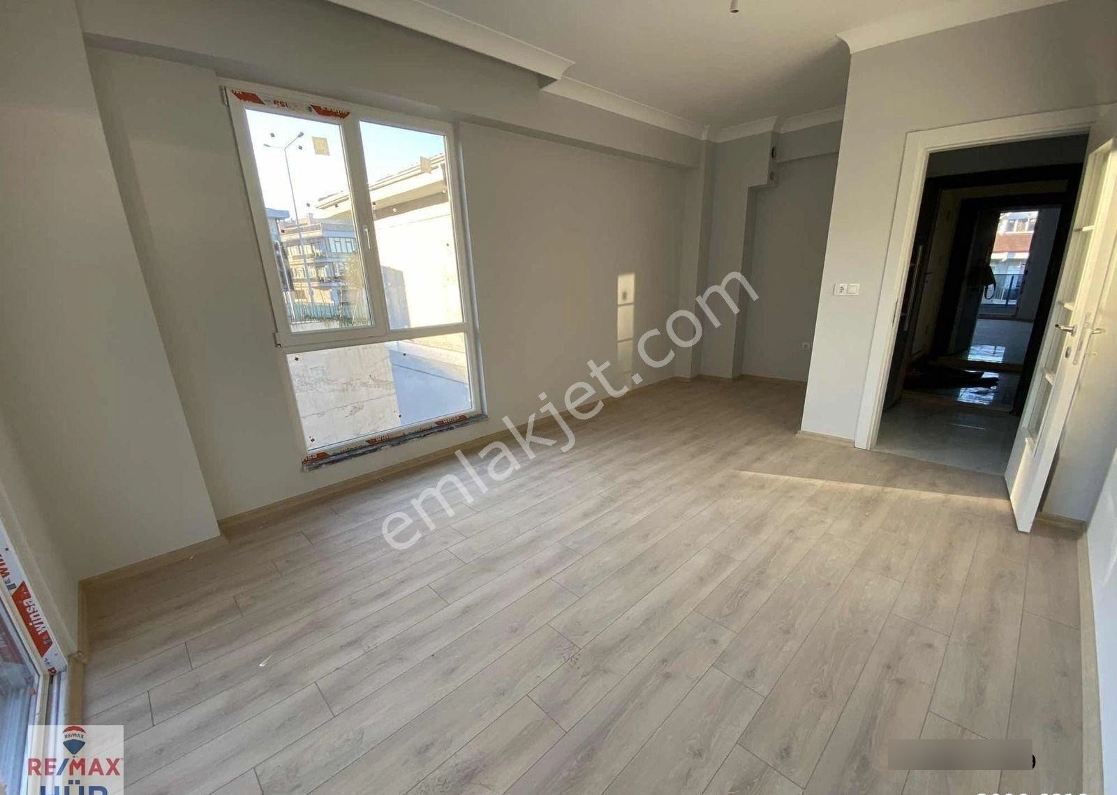 Ömer İnan Remax Kemalpaşa 2+1 Sıfır Kiralık Diş Hastanesi Yakını - Görsel 11